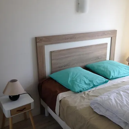 Apartment T2 Dans De Standing